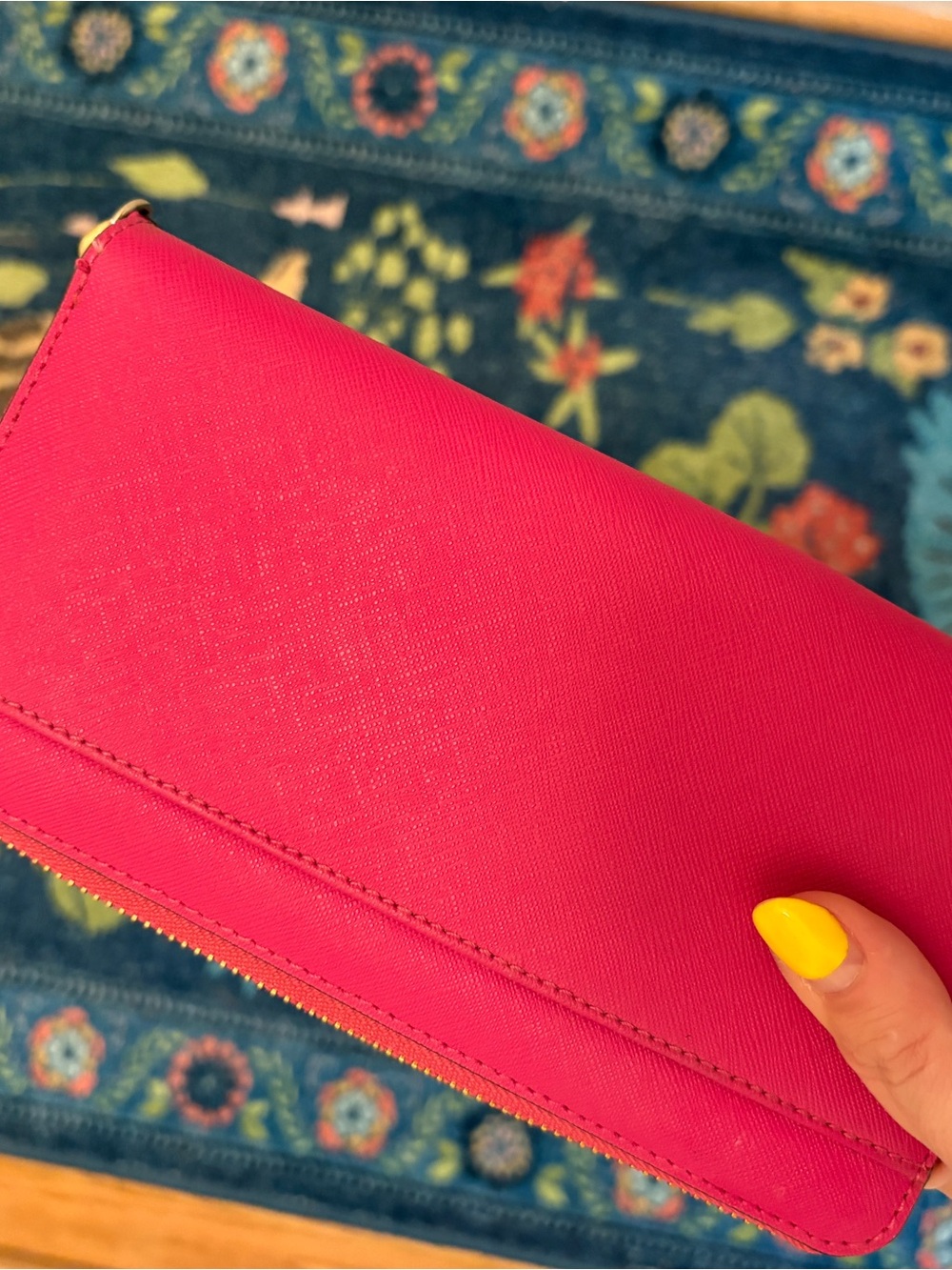 kate spade Hot Pink Saffiano Zip Wallet with Gold Logo - Picture 4 of 8